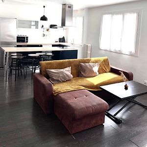 Appartement à 2 Chambres à Coucher