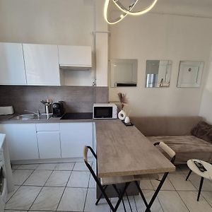 Appartement à 2 Chambres à Coucher
