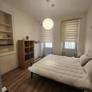 Appartement Familial à 2 Chambres à Coucher