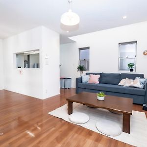 Appartement à 3 Chambres à Coucher