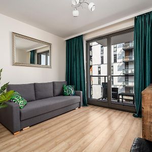 Appartement à 2 Chambres à Coucher