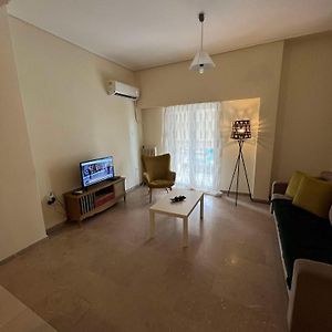Thissio Apartment By Life Houses