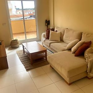 Appartement à 3 Chambres à Coucher