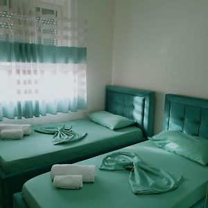 Malsi'S, Private Room With Shared Bathroom And Kitchen