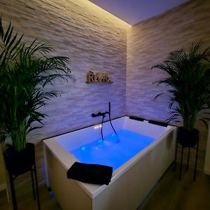 Villa Joy Verona - Luxury Suite