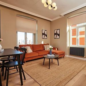 Appartement à 3 Chambres à Coucher