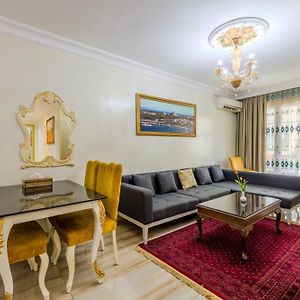 Appartement de Luxe à 2 Chambres à Coucher