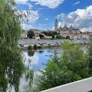 Balcon Sur La Riviere