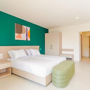Appartement à 2 Chambres à Coucher