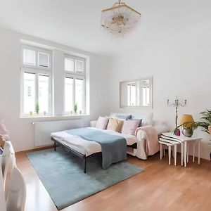 Appartement à 3 Chambres à Coucher