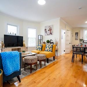 Appartement à 3 Chambres à Coucher