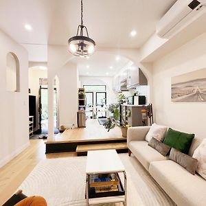 Cozy Nice Townhouse In Dt Toronto Near Wellesley And Jarvis