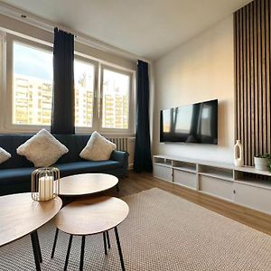 Appartement à 2 Chambres à Coucher