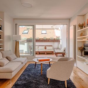 Appartement à 2 Chambres à Coucher