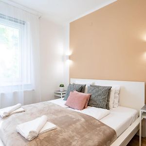Central - Cozy - New