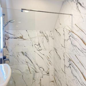 Chambre Petite Mansardée Double