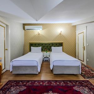 Appartement à 3 Chambres à Coucher