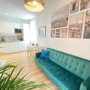 06An - Beautiful Apartment In The Heart Of Old Antibes