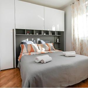 Suite Isola-Centrale 15 Minuti Dal Duomo M5