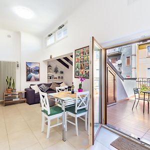 Appartement à 2 Chambres à Coucher