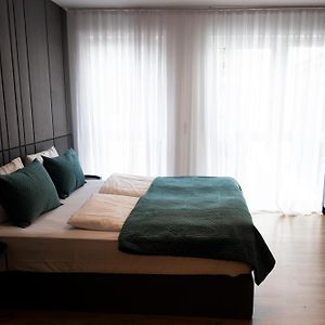 B-Chill House