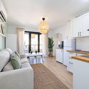Holidays2Malaga Los Guindos 500 Mts From Beach And Promenade