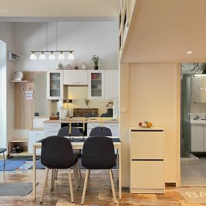 Brand New Garden Flat / Free Parking