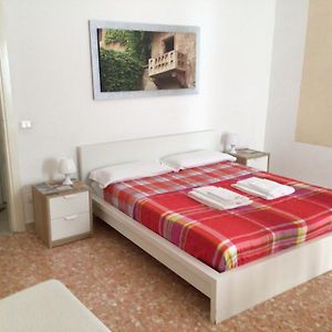 A Due Passi Da Giulietta-Casa Capuleti