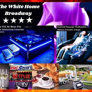 The White Home Broadway Love Room