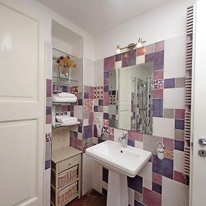 Appartement de Luxe à 1 Chambre à Coucher
