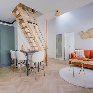 Appartement à 2 Chambres à Coucher