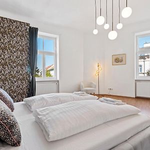 Appartement à 2 Chambres à Coucher