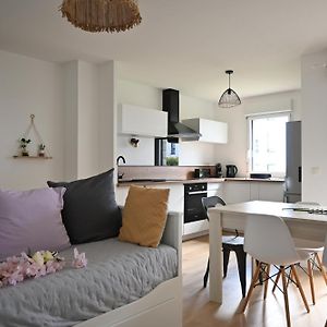 Appartement à 2 Chambres à Coucher