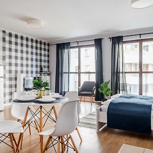 West Station Apartments By Arrenda