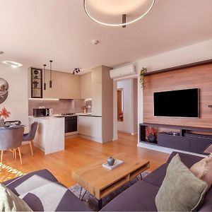 Appartement à 3 Chambres à Coucher