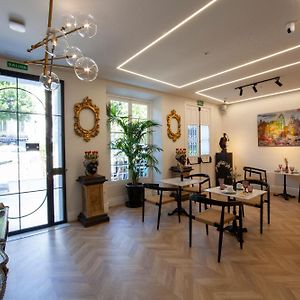 Pries Homes - Center Beach