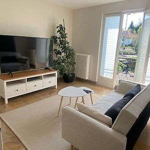 Appartement à 3 Chambres à Coucher