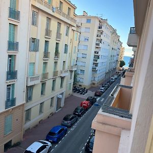 Rue Henry Bennet