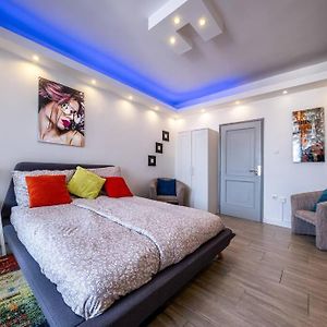 Astoria Apartment