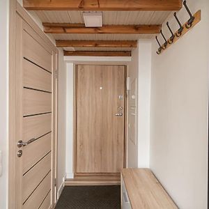 Lovely Loft In Old Town With Free Parking By Urban Rent