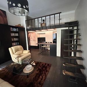 Bostona Flat
