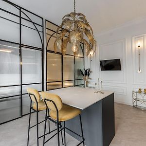 Appartement à 3 Chambres à Coucher