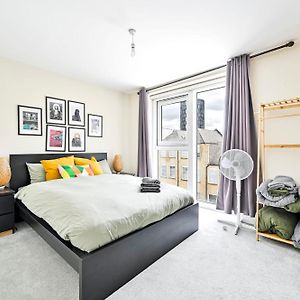 Appartement à 3 Chambres à Coucher