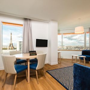 Appartement Eiffel Tower à 1 Chambre à Coucher