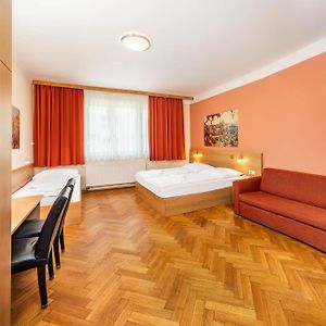 Chambre Familiale