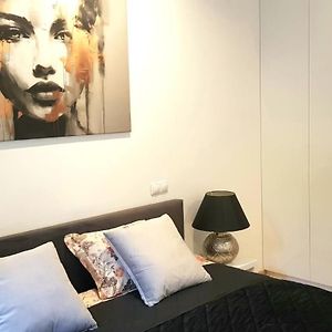 Appartement de Luxe à 1 Chambre à Coucher