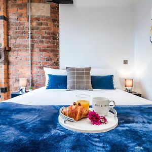 Cavern Quarters, Beautiful Two Bedroom City Centre Apartment By Garudy Serviced Apartments And Short Lets - Perfect For Longer Stays