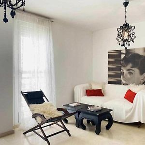 H2M Plaza De Toros Vieja 2 Bedroom Smart Tv & Wifi