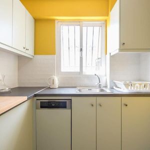 Appartement à 3 Chambres à Coucher