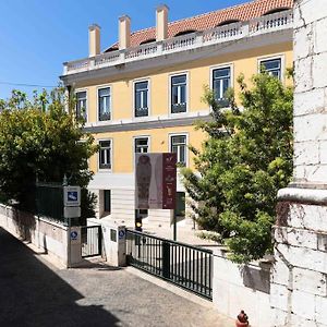 Appartement à 3 Chambres à Coucher